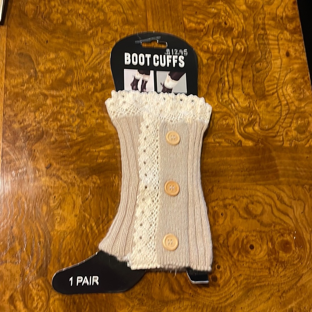 Boot cuff